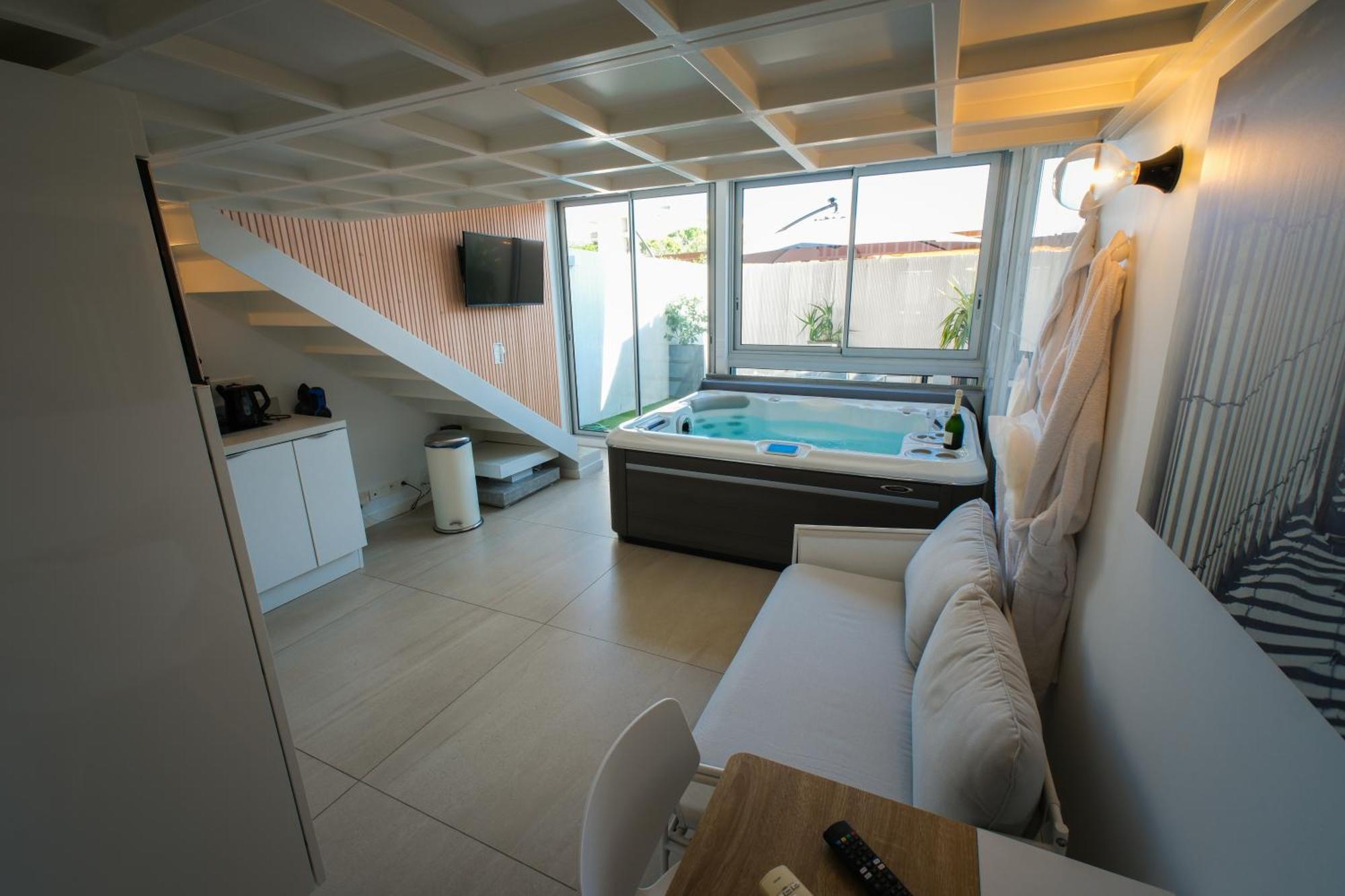 Villa Bono Jacuzzi & Spa แซ็งต์-โลร็อง-ดู-วาร์ ภายนอก รูปภาพ
