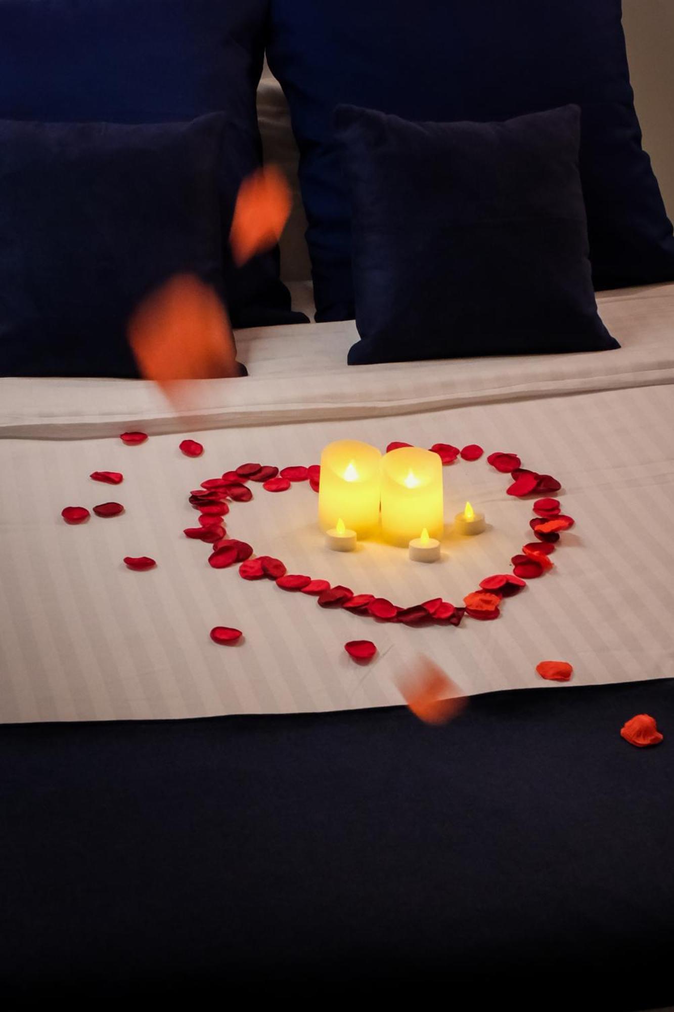 Villa Bono Jacuzzi & Spa แซ็งต์-โลร็อง-ดู-วาร์ ภายนอก รูปภาพ
